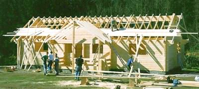 Building log cabins - construction picture Building log cabins - construction picture