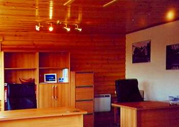 Timber and plaster can work well on log cabin internal walls Timber and plaster can work well on log cabin internal walls