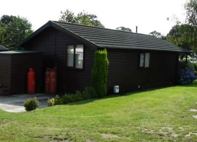 Mobile log cabin on a holiday park in the UK Mobile log cabin on a holiday park in the UK