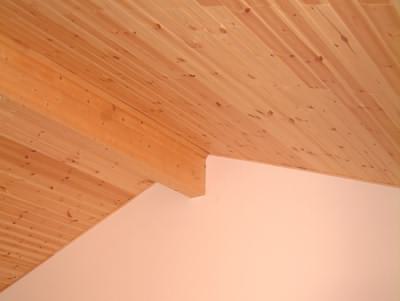 Plasterboard or timber - how does this affect your log cabin interior costs?