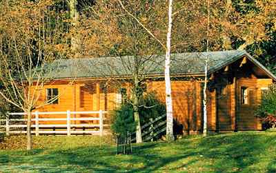 Log cabin rentals can be fun anytime of year