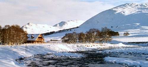 Log cabins Scotland - The highlands offer some spectacular locations!